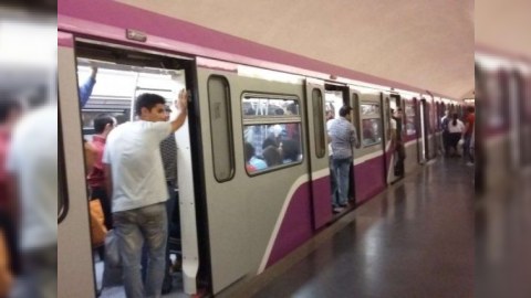 Metroda epilepsiya xəstəsinin halı pisləşdi