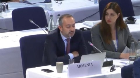 Erməni deputat ATƏT PA üzvlərini təhqir etdi - VİDEO