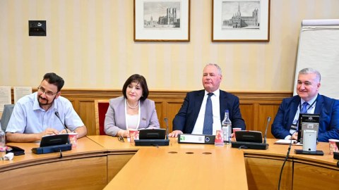 Spikerin Britaniya səfərinin detalları: Hansı mühüm məsələlər müzakirə edilib?