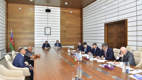 “Azərsu” sədrinin birinci müavini vətəndaşları qəbul etdi