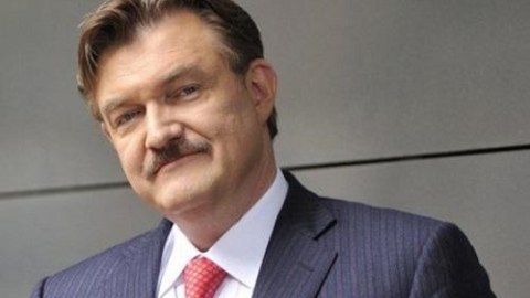 Rusiya məşhur jurnalisti axtarışa verdi