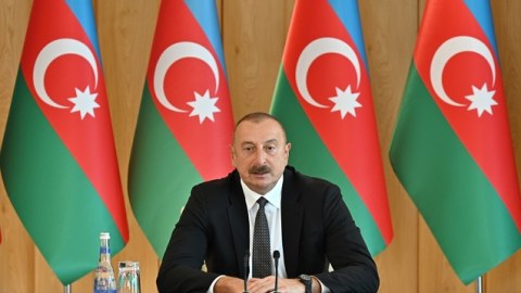 “Şərqi Zəngəzuru azad etməklə böyük su mənbələrinə yenə də qayıtmışıq”