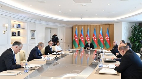 Xəzər dənizi kimi çox nəhəng enerji mənbəyimiz var - Prezindent