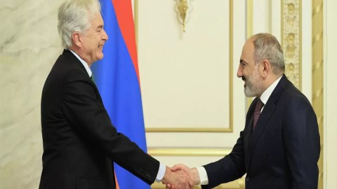Paşinyan MKİ-nin direktoru ilə Cənubi Qafqazı müzakirə etdi 