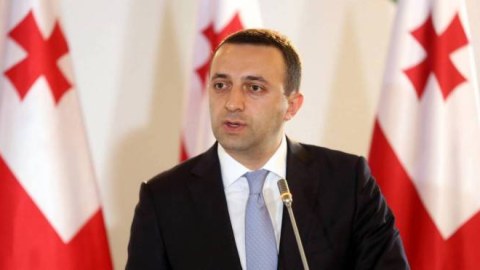 Qaribaşvili: Azərbaycan-Ermənistan görüşlərinə ev sahibliyi etməyə sadiqik
