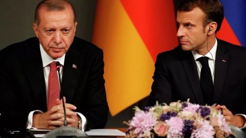 Ərdoğan və Makron Ukraynadan taxıl tədarükünü müzakirə etdi 