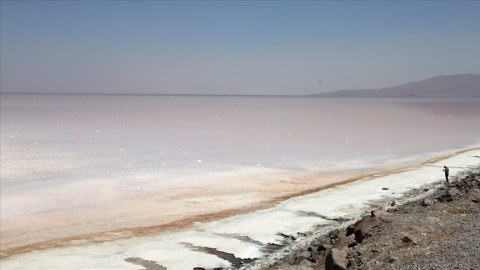 İranda Urmiya gölünə görə etiraz aksiyası keçirildi 