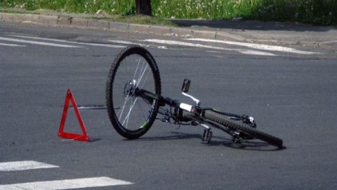 Velosipedçini maşın vurub öldürdü