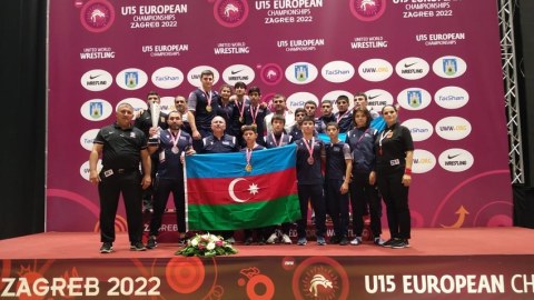 3 güləşçimiz Avropa çempionu oldu 