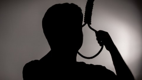 Neftçalada 27 yaşlı gənc intihar etdi
