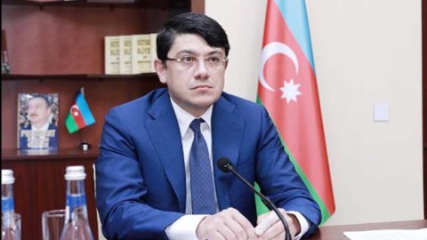 Fuad Muradovdan jurnalistlərə TƏBRİK