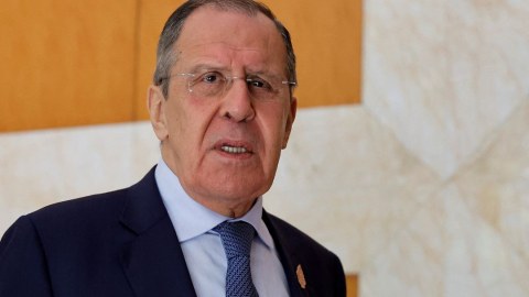 Lavrov Afrika turuna çıxır 