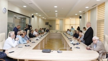 Beynəlxalq Media Forumun iştirakçıları AZƏRTAC-da olublar