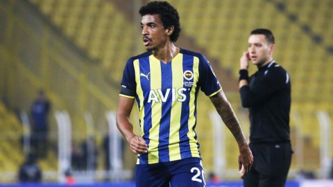 Braziliyalı futbolçu 