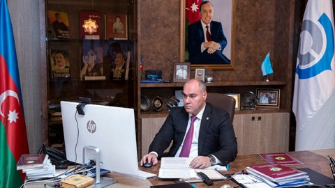Səfər Mehdiyevin ölkədən çıxışına "STOP" qoyuldu
