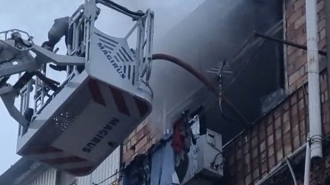 Bakıda yaşayış binasında YANĞIN
