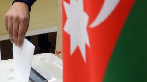 Bəzi dairə seçki komissiyalarının tərkibi dəyişdirildi
