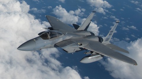 Ukraynalı pilotlar ABŞ qırıcıları ilə təlim keçəcək 