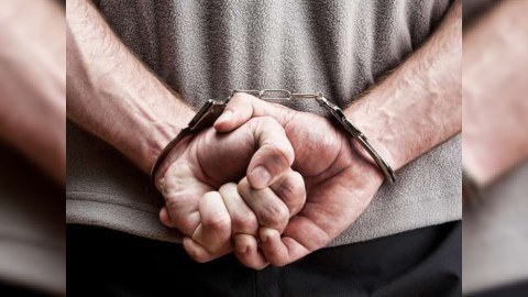 Keçmiş məhkum 5800 manata görə həbsə qayıtdı