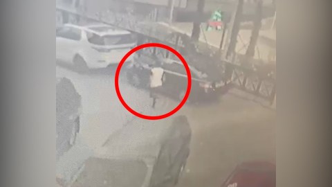 “28 May”da SOYĞUNÇULUQ - İçində 23 min olan çanta oğurlandı