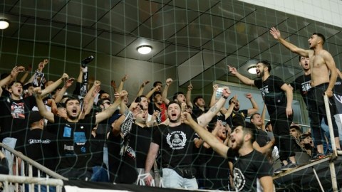 “Neftçi” növbəti mərhələyə yüksəldi