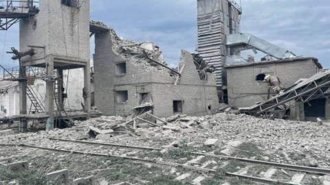 Ukrayna ordusu daha bir kəndi azad etdi