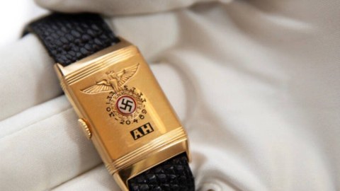 Hitlerin saatı 1 milyon dollara satıldı