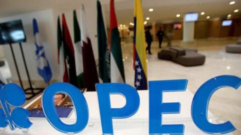 Yeni baş katib vəzifəsinin icrasına başladı