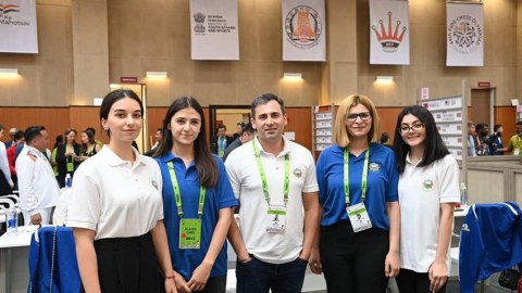 Qadın şahmatçılarımız İsrailə qalib gəldi