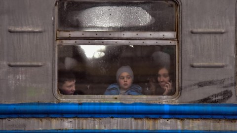 Donetsk boşaldılır - Məcburi təxliyə başlayıb