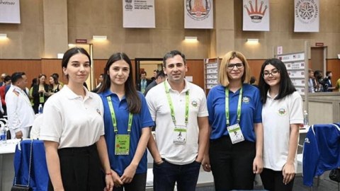 Şahmatçılarımız növbəti oyunlarına çıxır