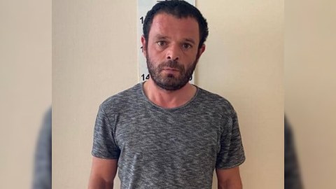 Şəhidin evindən oğurluq etdi - FOTO
