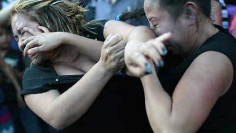 Bulvarda qadınların döyülməsi iddiası ARAŞDIRILIR