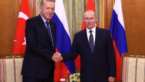 Rusiya və Türkiyə prezidentləri birgə bəyanat imzaladılar