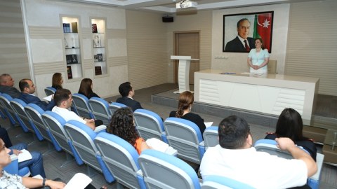 İcra hakimiyyətində gender məsələləri müzakirə edilib