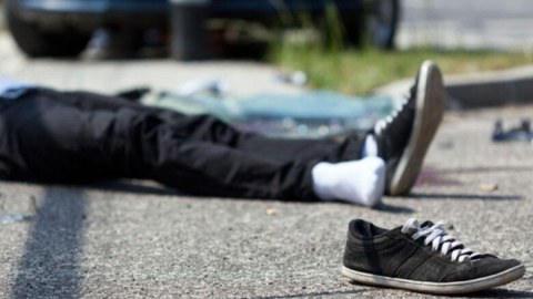 52 yaşlı kişini maşın vurub ÖLDÜRDÜ