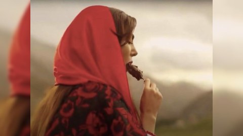 Qadınların reklama çəkilməsi qadağan edildi