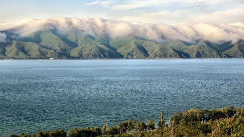 Erməni hərbçi Göyçə gölündə boğuldu