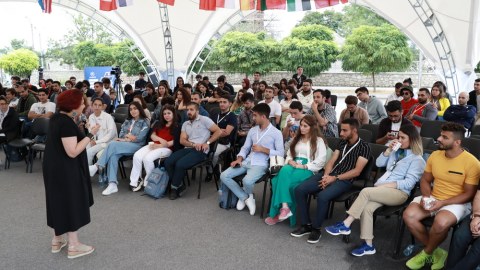 Yay Düşərgəsində gənclərin şəbəkələşməsi prosesi müzakirə edildi