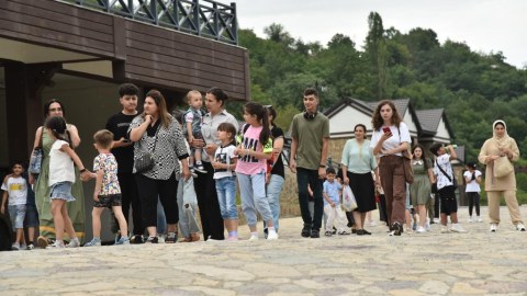 Şəhid uşaqları üçün yay düşərgəsinin 2-ci mərhələsi başlayır - FOTOLAR