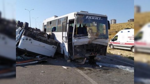 Türkiyədə ağır yol qəzası - 22 yaralı