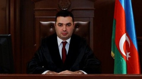 Arvadını öldürən hakim və qayınatası Ali Məhkəməyə müraciət etdi