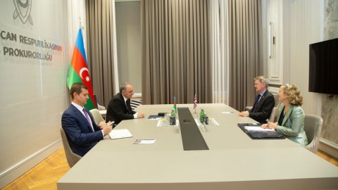 Baş prokuror Britaniya səfirilə Londondakı təxribatı müzakirə etdi