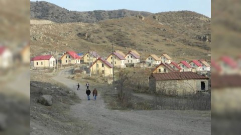 Laçındakı ermənilər etiraz edir - daşınma xərci bahalaşdı