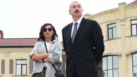 Prezident və birinci xanım “Diri Baba” ilə tanış oldular - YENİLƏNİB