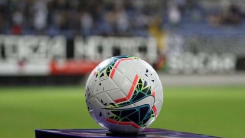 Premyer Liqada ikinci tura start verilir