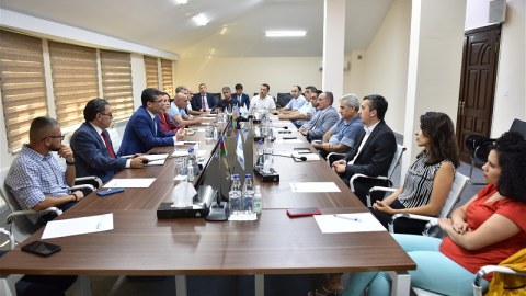 Media subyektlərinin rəhbərləri ilə görüş keçirildi