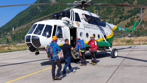 Dağda köməksiz qalan turist öldü
