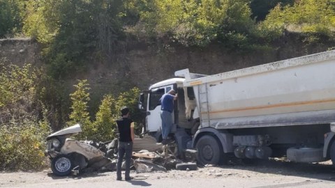İsmayıllıda yol qəzası faciə ilə nəticələndi