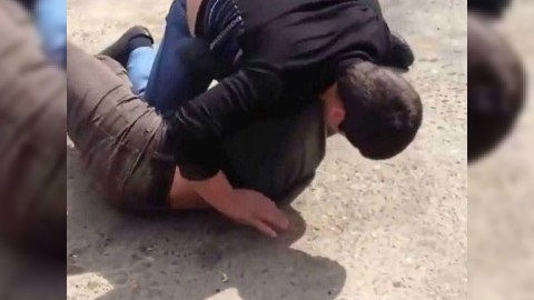 Kişini döyüb 11 min manatını əlində aldı